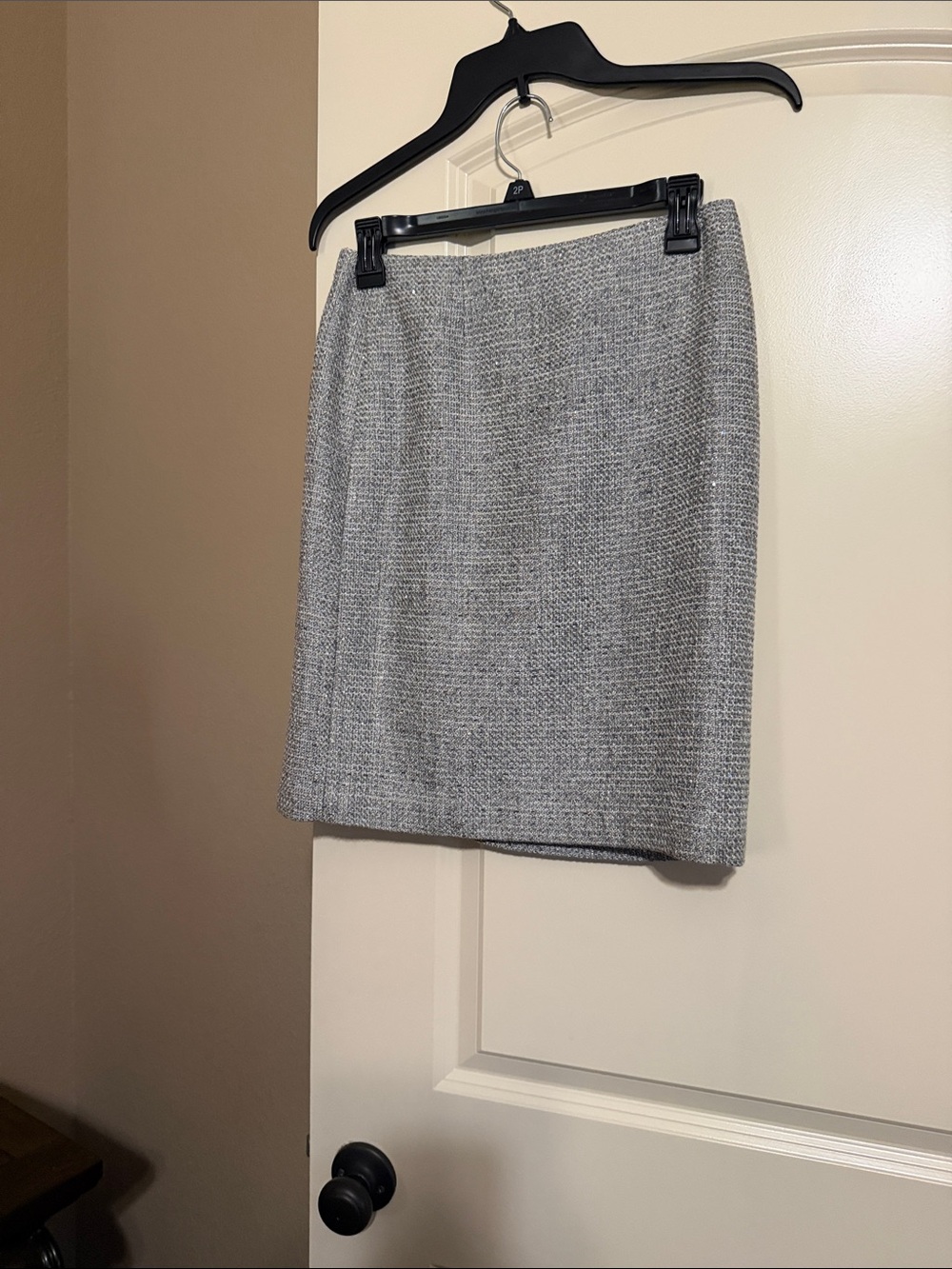 Tahari ASL Silver Tweed Two-Piece Jacket and Skirt Set - Picture 3 of 3